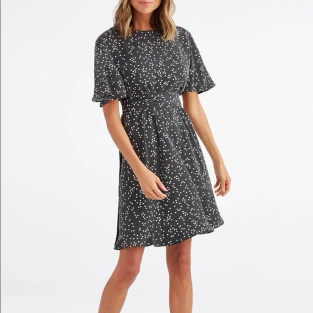 Vetta Convertible Tiered Wrap Dress - Picture 2 of 2